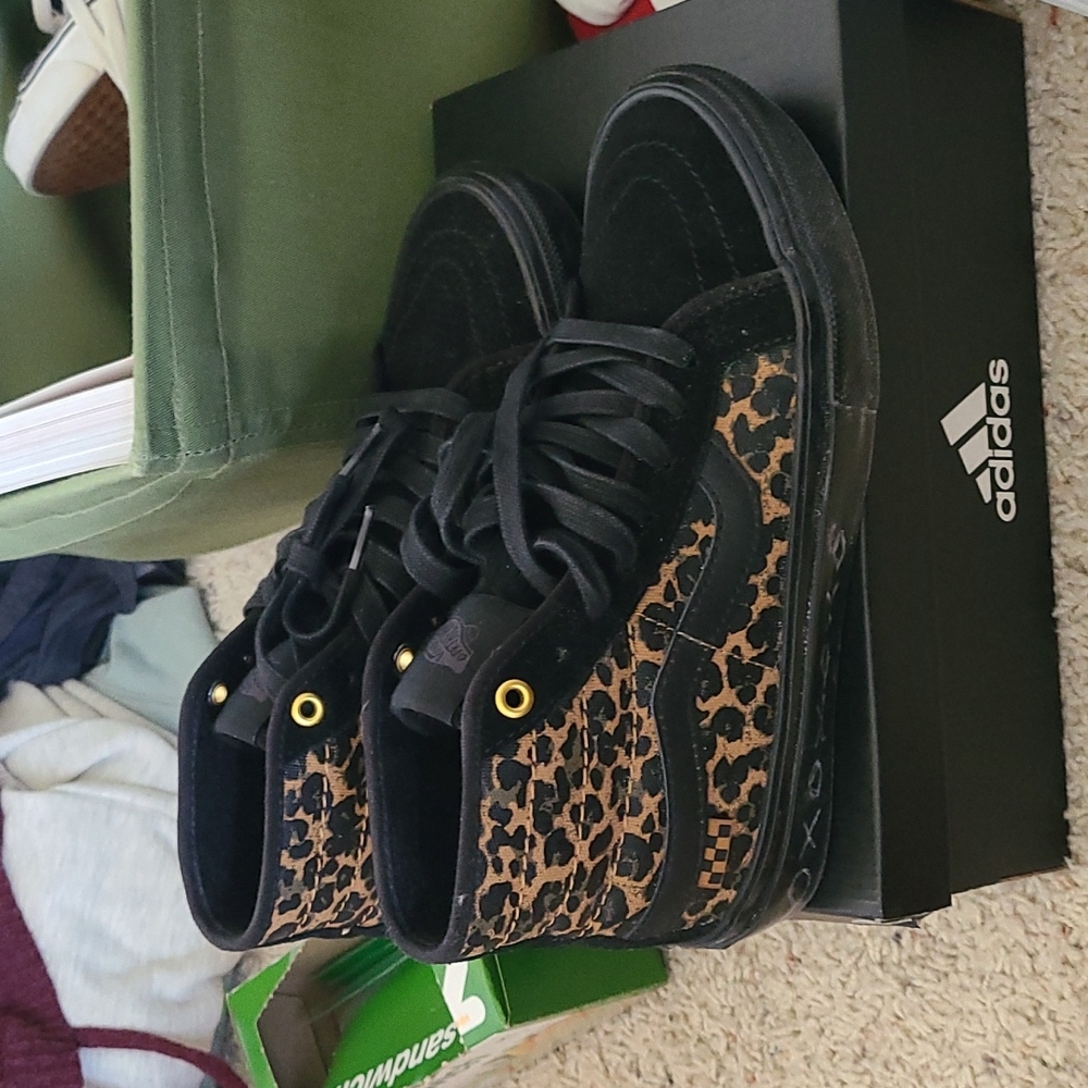 Cher Strawberry Vans